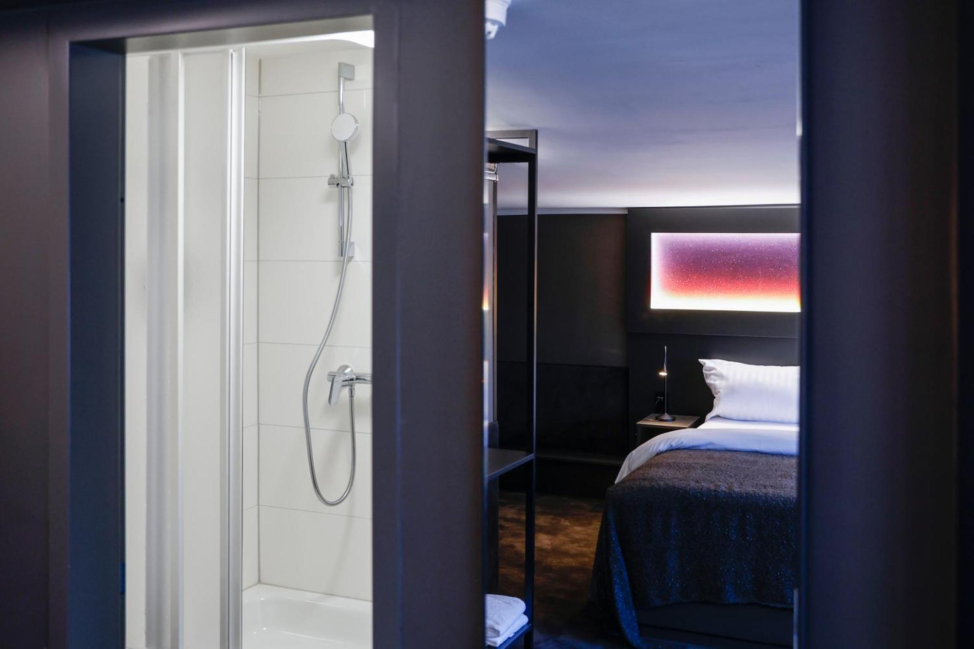 Sleephotels Cosmos Hamburg Exterior foto