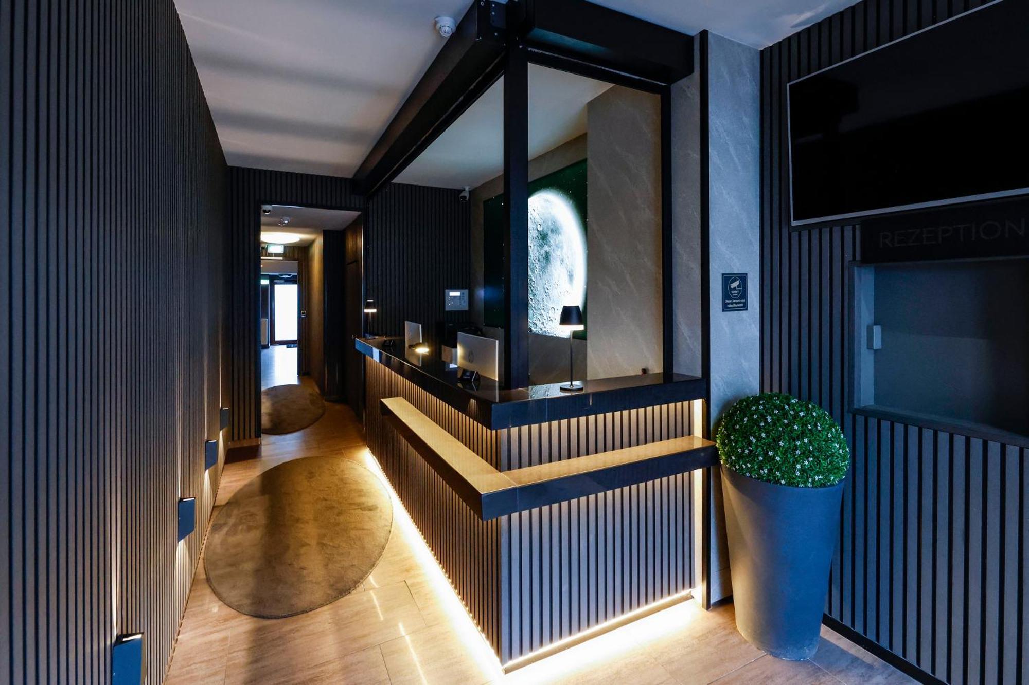Sleephotels Cosmos Hamburg Exterior foto