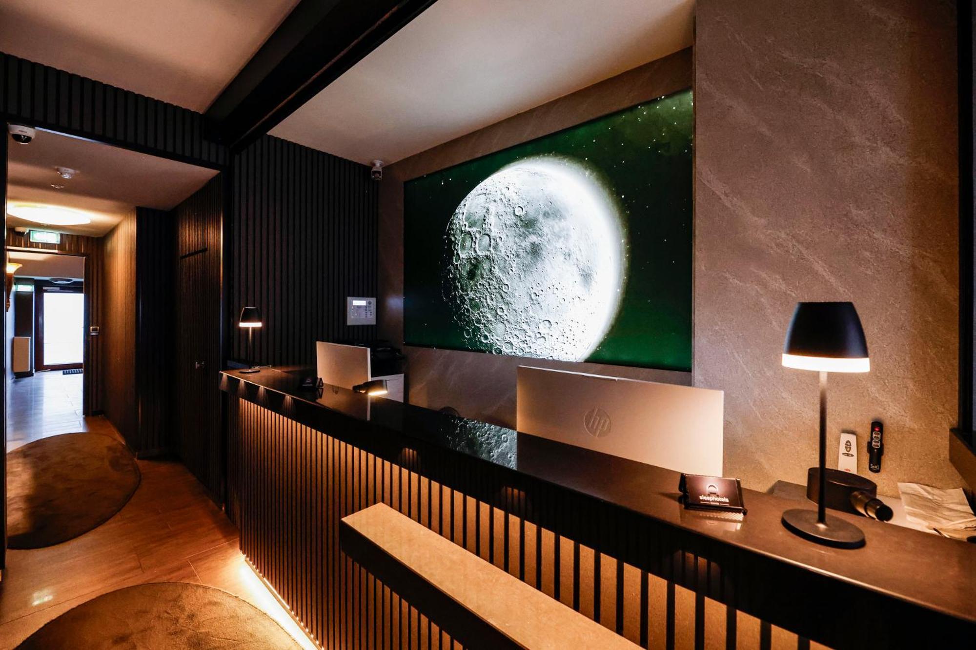 Sleephotels Cosmos Hamburg Exterior foto