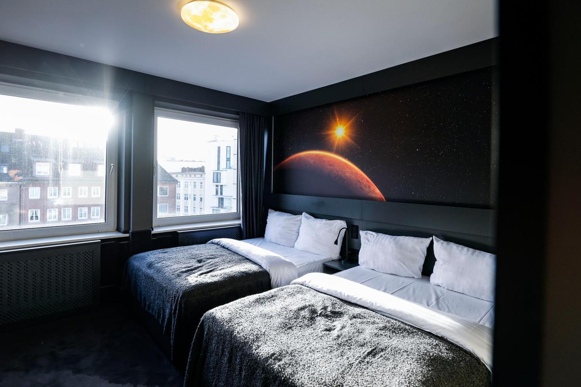 Sleephotels Cosmos Hamburg Exterior foto