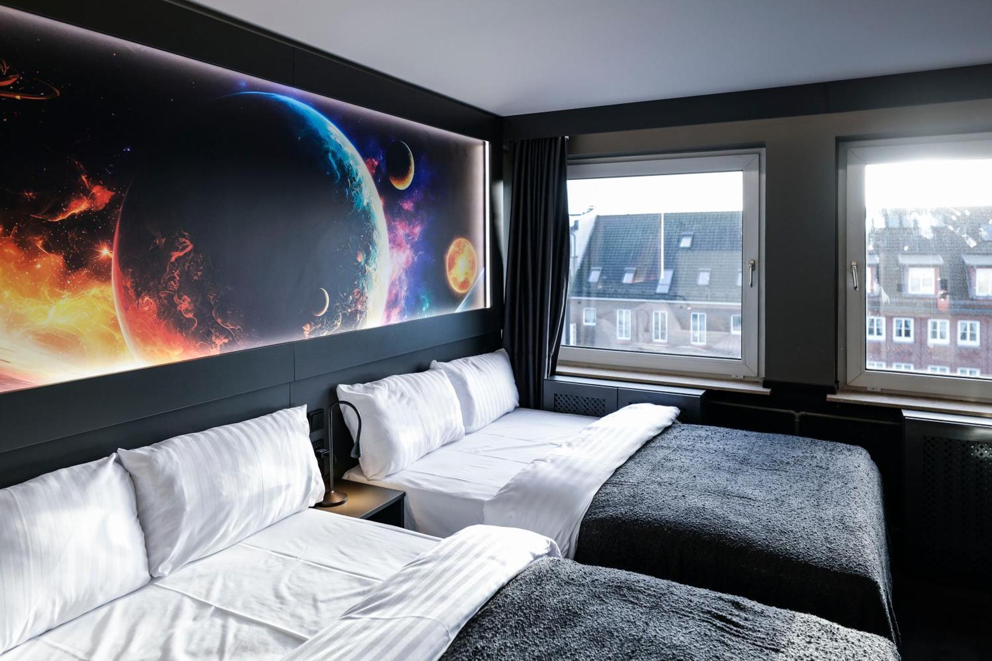 Sleephotels Cosmos Hamburg Exterior foto