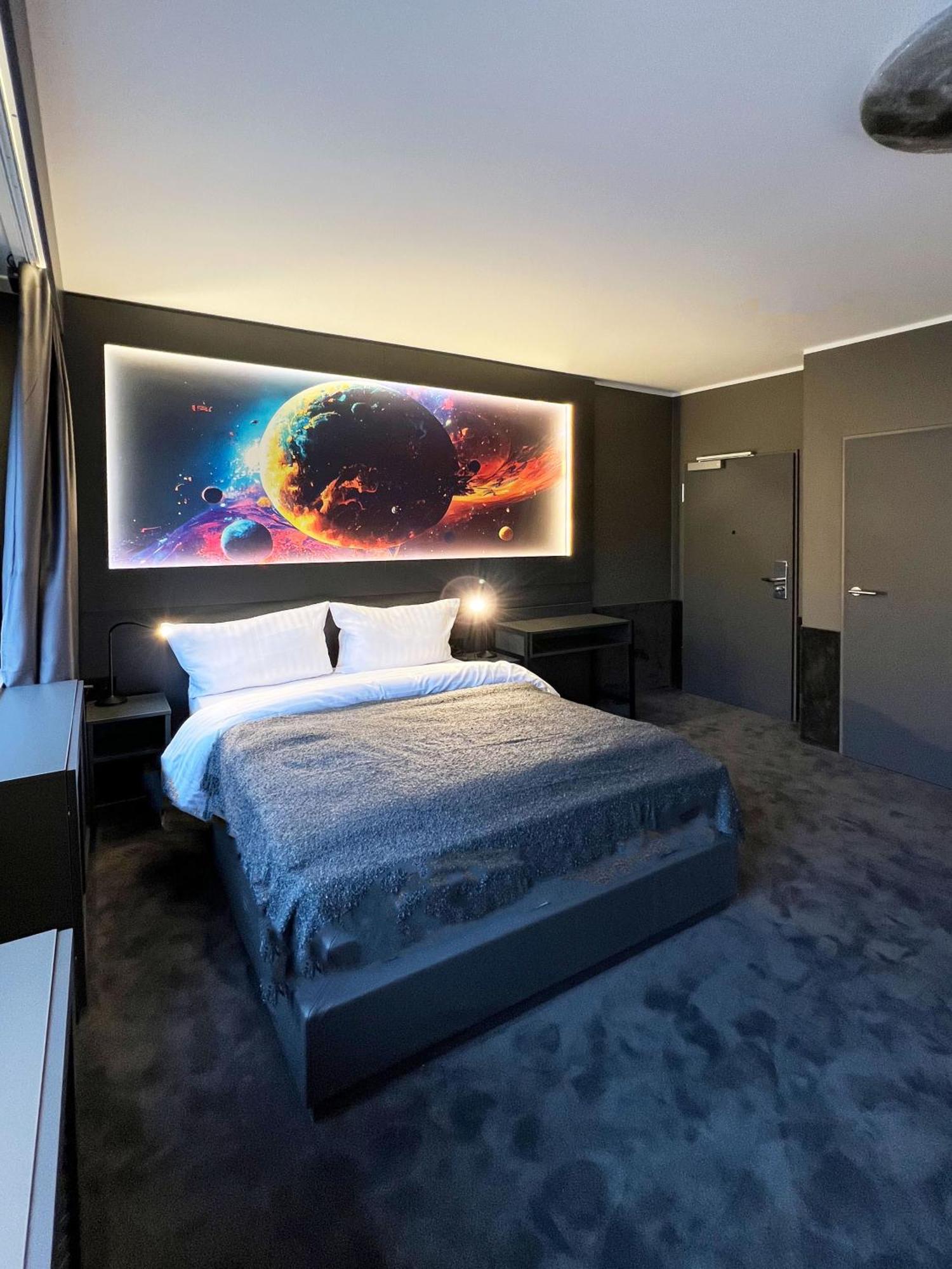 Sleephotels Cosmos Hamburg Exterior foto